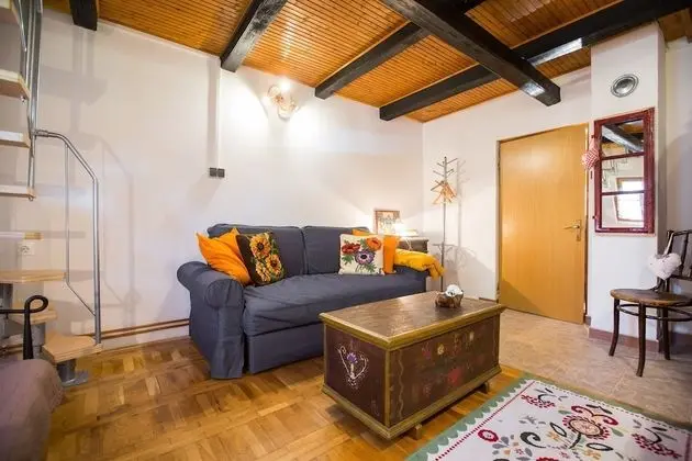 Traditional Kır Evi, Veranda, Zemin Kat