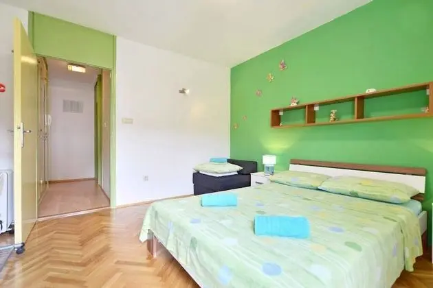 Apart Daire (Sunce - in center with parking - A1(2)