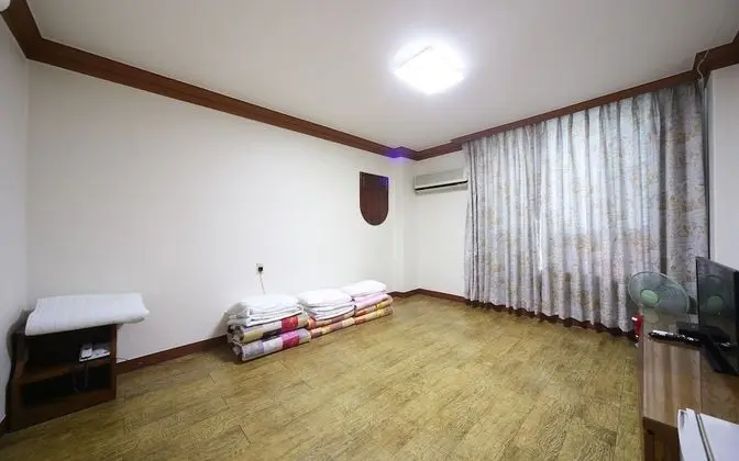 Oda (Ondol Room)