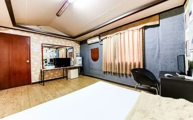 Oda (Special Room)