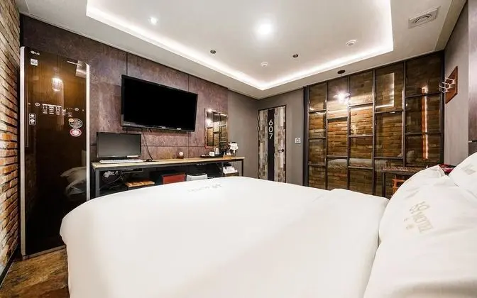 Oda (Semi-special Room A - Air purifier (N)