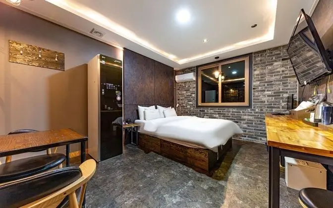 Oda (Semi-special Room A - Air purifier (N)