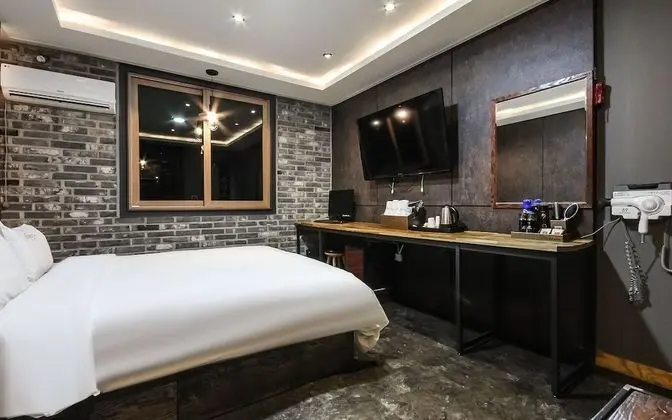 Oda (Semi-special Room A - Air purifier (N)