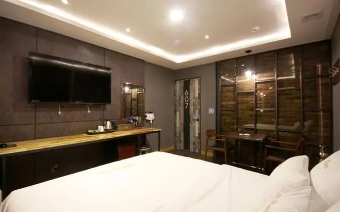 Oda (Semi-special Room A - Air purifier (N)