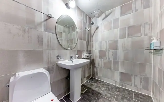 Oda (Standard room-air purifier (Netflix v)