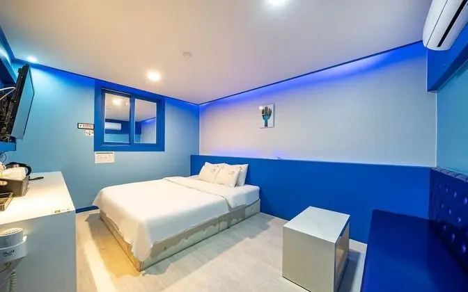 Oda (General room (Netflix viewing - perso)