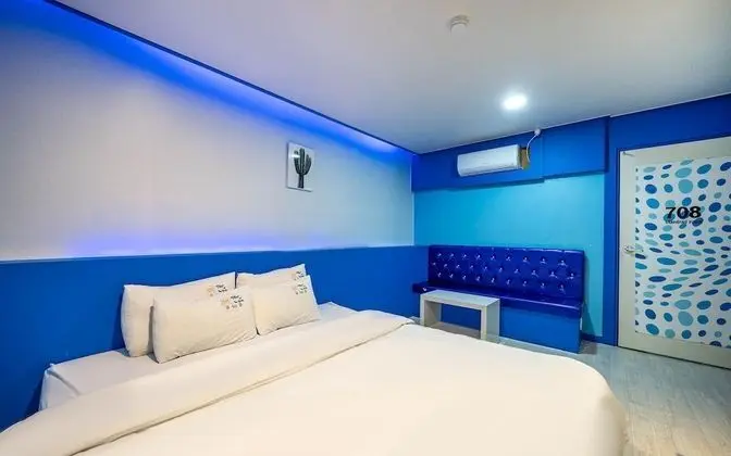 Oda (General room (Netflix viewing - perso)