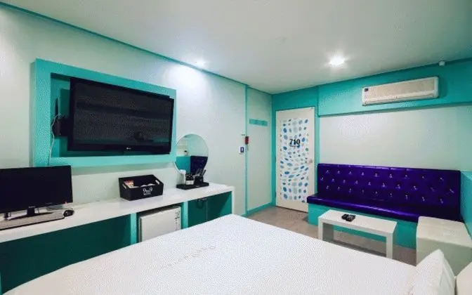 Oda (General room (Netflix viewing - perso)