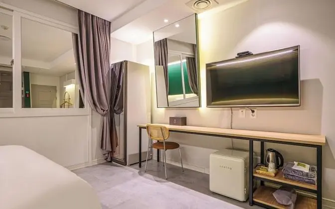 Oda (Standard (Styler Netflix))