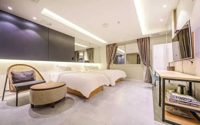 Oda (Standard Twin (Double Single Netflix))