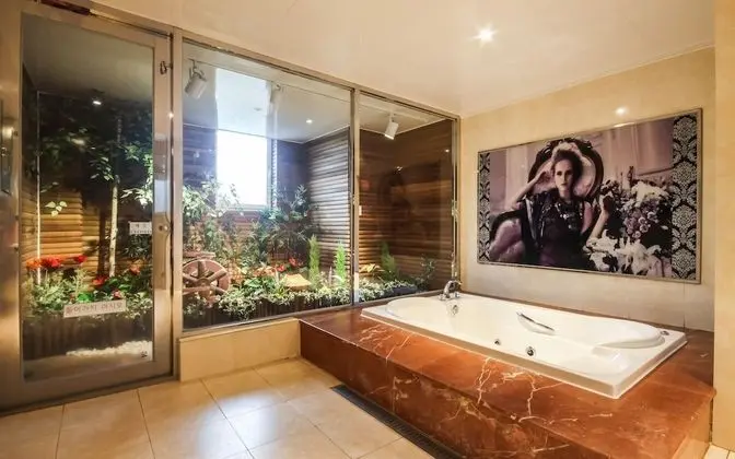 Oda (VIP (with styler))