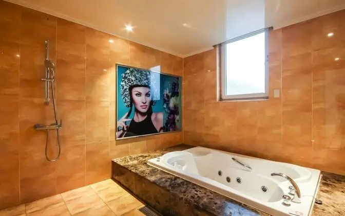 Oda (VIP (with styler))