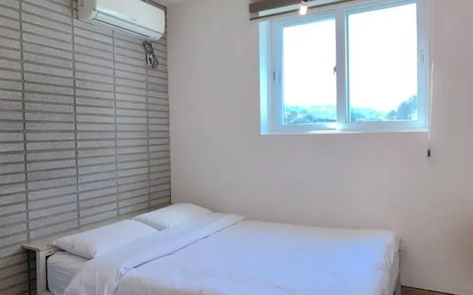 Oda (Building 4 Room A 1F (Netflix Availab)