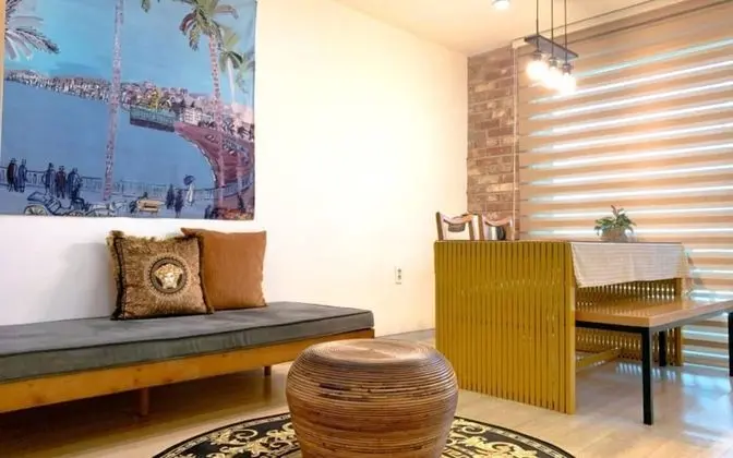 Oda (Building 4 Room C 2F (Netflix Availab)