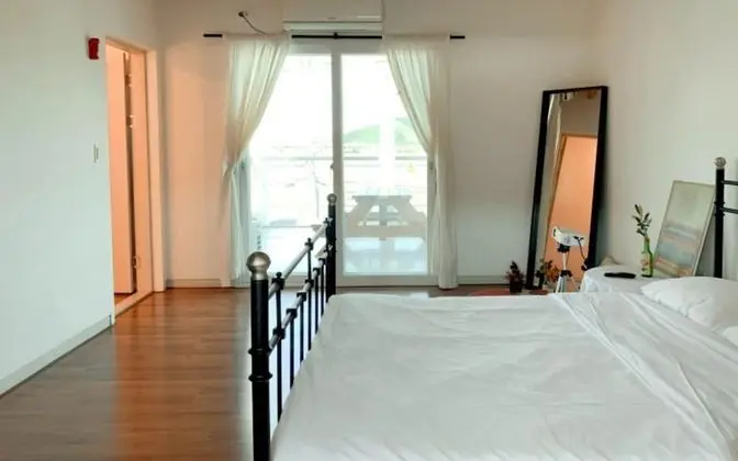 Oda (Building 4 Room C 2F (Netflix Availab)