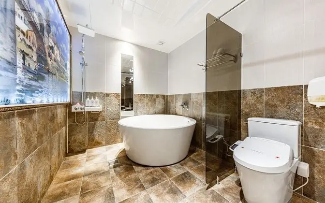 Oda (Special room (Netflix access weekday )