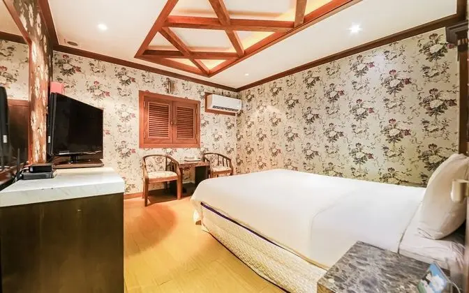 Oda (Standard Room)