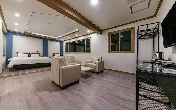 Oda (Suite-Clothing machine air purifier ()