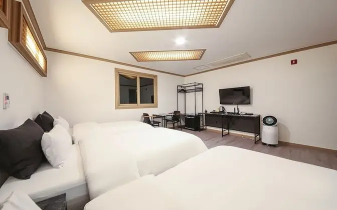 Oda (Triple-air purifier (Korean breakfast)