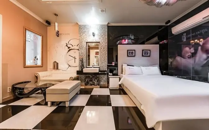 Oda (Deluxe room)