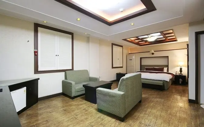 Oda (Special Room)