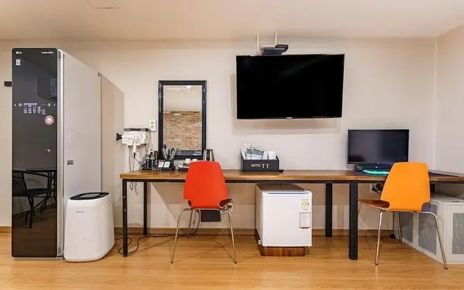Oda (VIP Room - Gaming PC Bodyfriend massa)