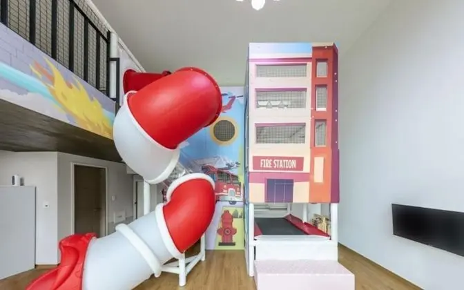 Oda (Seomseom (Private House Kids Room Pri)