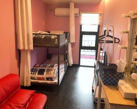 Tek Büyük Yataklı Oda (Bunkbed)