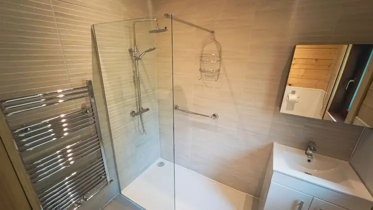Apart Daire, Banyolu/Duşlu