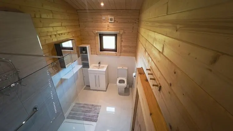 Apart Daire, Banyolu/Duşlu