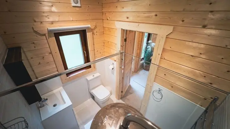 Apart Daire, Banyolu/Duşlu