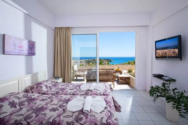 1 Çift Kişilik Veya 2 Tek Kişilik Yatak Premium Sea View