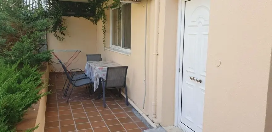 Family Apart Daire, Balkon/Veranda, Bahçe Manzaralı