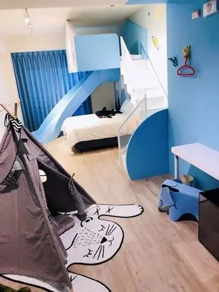 Deluxe Dört Kişilik Oda, Balkon, Dağ Manzaralı