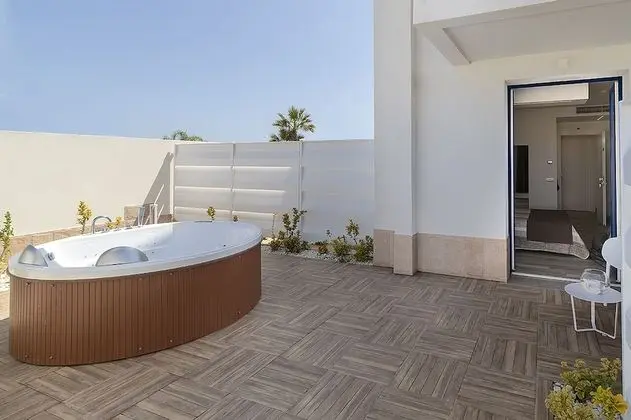 Superior Tek Büyük Yataklı Oda