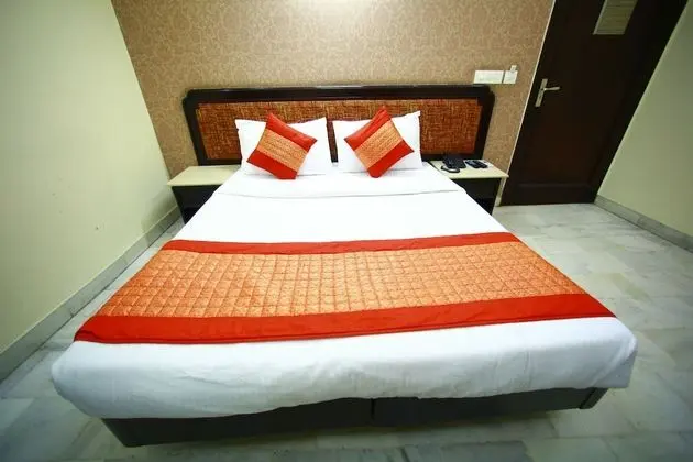 Büyük Yataklı Tek Kişilik Oda