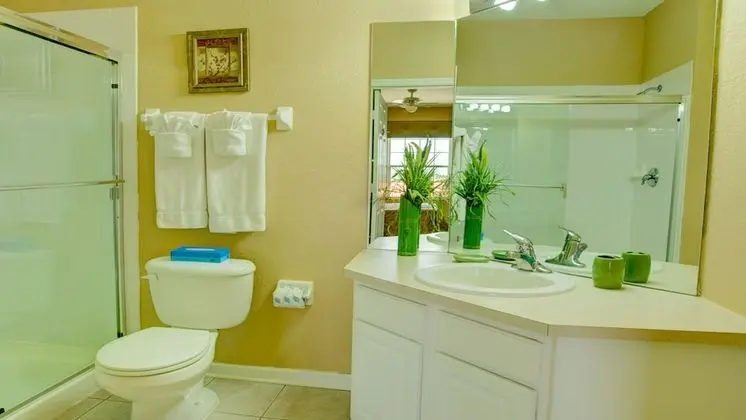 Comfort 3 Bedroom Villa with Pool Access