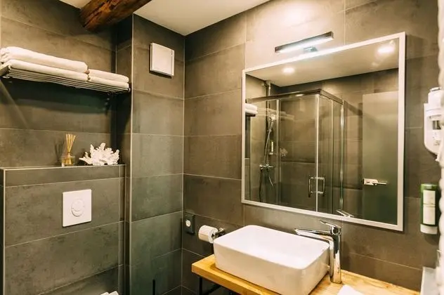 Twin Room with Extra Bed