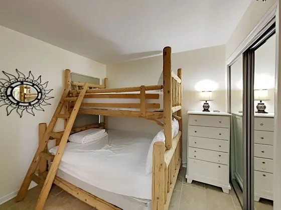 Daire, Birden Çok Yatak, Balkon, Okyanus Manzaralı (#142)