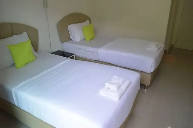 Standard Room 2 Single Beds