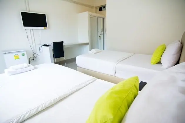 Standard Room 2 Single Beds