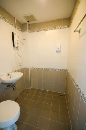 Standard Room 2 Single Beds