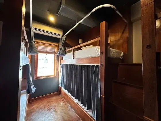 8-Bed Mixed Dormitory Room