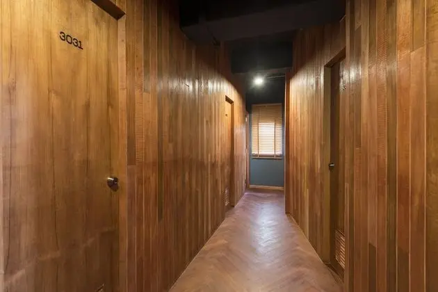 Single Room with Shared Bathroom