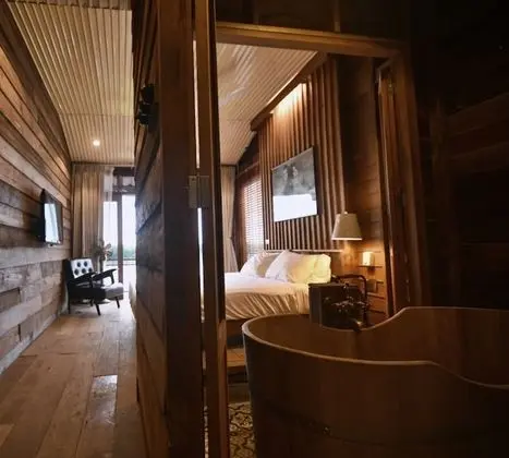 River View Suite