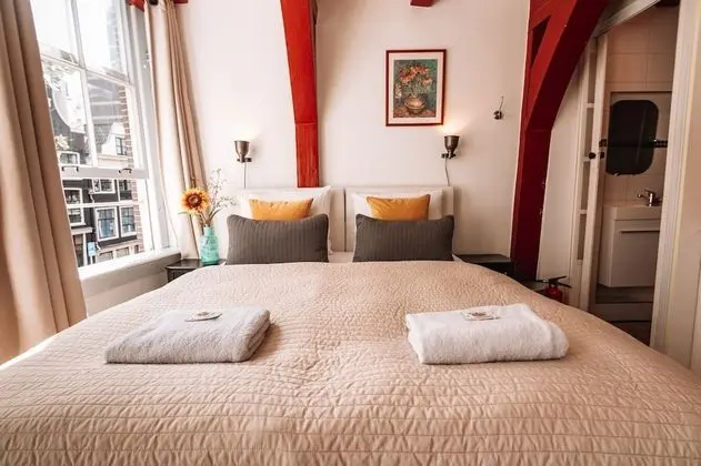 Design Tek Büyük Yataklı Oda, Şehir Manzaralı
