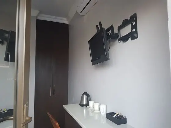 Basic Tek Büyük veya İki Ayrı Yataklı Oda