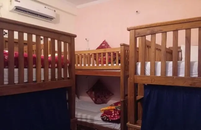 Basic Ortak Ranzalı Oda, Sigara İçilmez