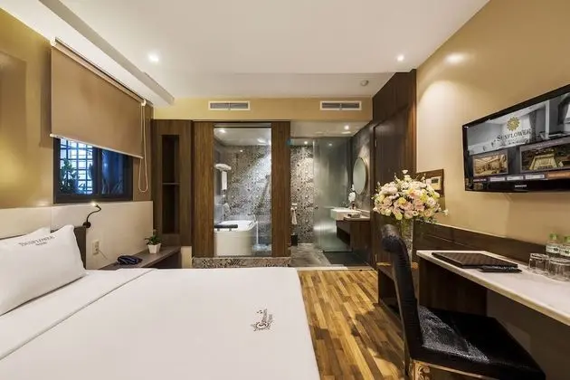 Deluxe Tek Büyük Yataklı Oda