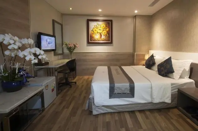 Deluxe Tek Büyük Yataklı Oda